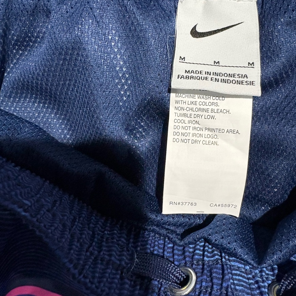 Nike 4-way Stretch Swim Trunks Medium (NESSF550-440) - Picture 3 of 3